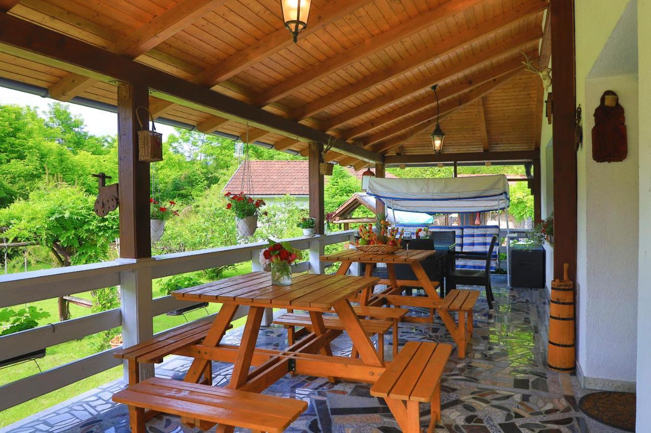 Apartments Oeneus Racic ภายนอก รูปภาพ